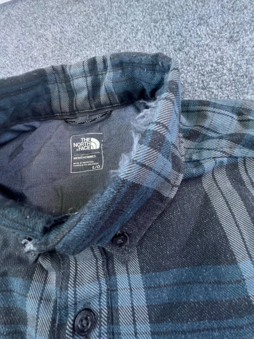 The North Face Adult Men's Large Multicolored Plaid Button Up Long Sleeve Shirt